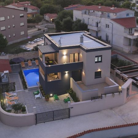 Villa Noemi By Interhome Liznjan Bagian luar foto
