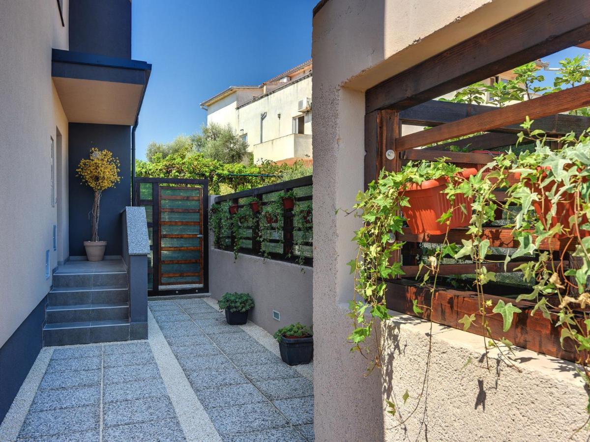Villa Noemi By Interhome Liznjan Bagian luar foto